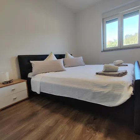 Kata 2 Apartmán Ližnjan